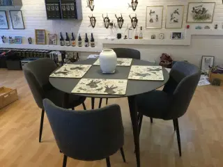 Spisebordssæt
