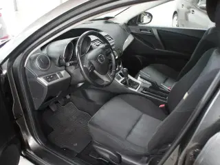Mazda 3 1,6 Advance