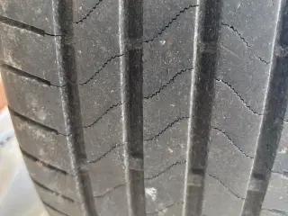 Originale 18" Qashqai alufælge ink nye dæk Tpms,