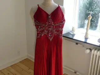 Rød Galla/fest kjole