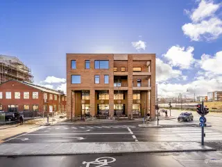 8 personers kontorsuite