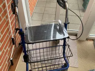 Rollator er sammenklappelig 