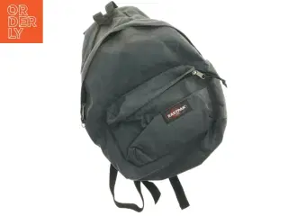 Sort rygsæk fra Eastpak (str. 42 x 36 cm)