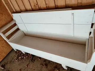 Slagbænk solid hvidmalet