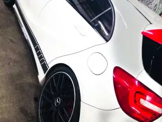 MERCEDES BENZ - AMG 4MATIC 