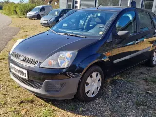 Ford Fiesta 1,3 Ambiente
