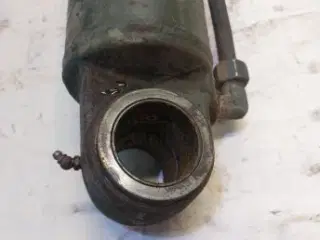 Hydrema 806 Bucket Cylinder 200811