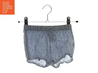 Shorts fra H&M (str. 92)