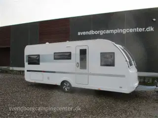 2021 - Adria Adora 542 UL   Fremstår som en ny.