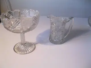 Sukker+flødestel + 3 skåle Fyen 1924 Diamant