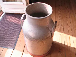 Mælkejunge 40 L i aluminium