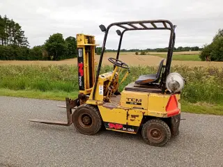 Truck TCM FG10