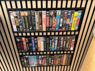 Søger vhs film