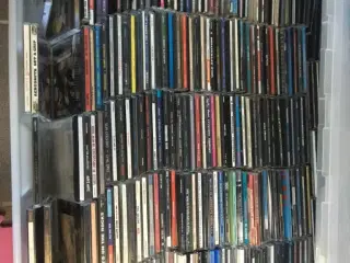 Masser af cd er