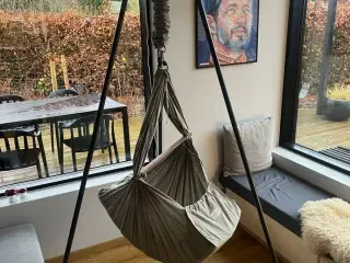 🌙 Moonboon slyngevugge inkl. motor, stativ og and