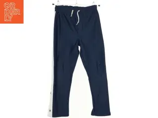 The New sweatpants (str. 128 cm)