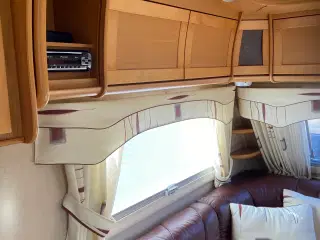 Kabe campingvogn, model Royal 560 3 KS XL-08