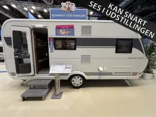 2026 - Hobby De Luxe 490 KMF   Hobby De luxe 490 KMF kan snart ses hos Camping-Specialisten.dk
