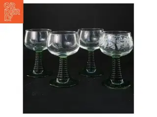 Vintage glas med grøn fod