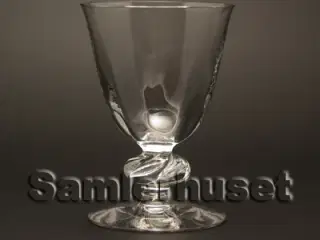 Ulfborg Rødvinsglas. H:125 mm.