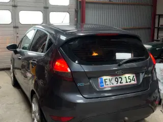 Ford Fiesta 1.6 tdci titanium