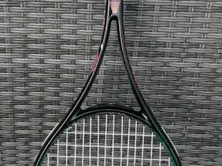 DUNLOP PRO NEUTRON GRAPHITE, STR. 3, I FLOT STAND