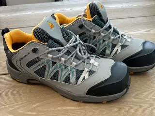 Sikkerhedssko S1P Str. 47/12 Deltaplus X300 ISO 20