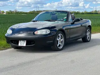 Mazda MX-5 1,6i 16V