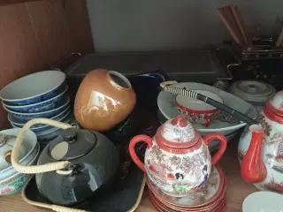 Kinesiske skåle, varmeplade og tekander