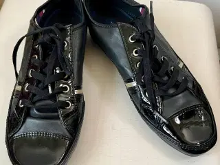 Tommy Hilfiger, sneakers, str 37