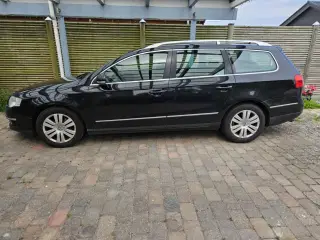VW Passat 2.0 TDI COMFORTLINE DSG AUTO STATIONCAR