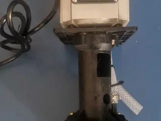 Omrører til fadølsanlæg