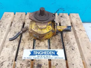 Massey Ferguson 50HX Hydraulikpumpe SPA220803B31A