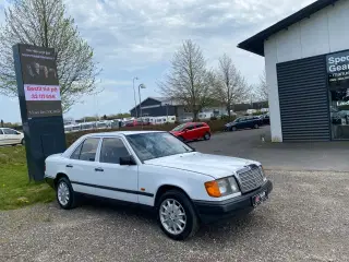 Mercedes 200 E 2,0 