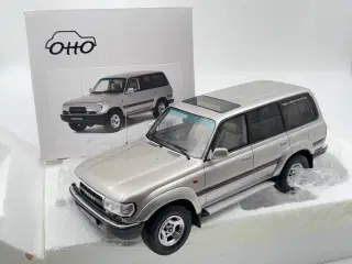 1992 Toyota Land Cruiser HDJ80  1:18 