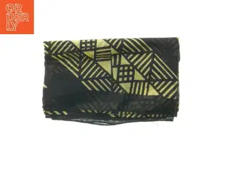 Mønstret tørklæde fra Noa Noa (str. 180x115 cm)