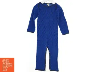 Børneheldragt med mønster fra Holly’s Baby (str. 80)