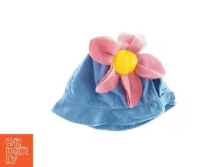 Bøllehat med blomst