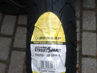 Dunlop street smart