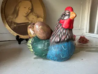 Høne med marmor æg