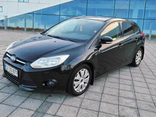 Ford Focus 1.6 TDCi pæn og velholdt økonomisk part