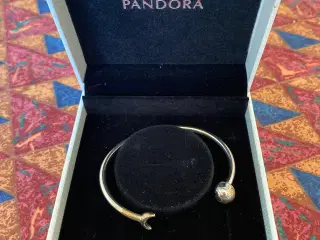 Pandora armbånd m måne