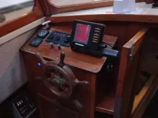 Motorbåd / Kabinebåd 18 fod / 2 kredsløb kølet