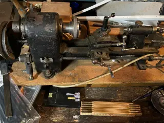 Metaldrejebænk