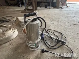 Dykpumpe P.Lindberg med transportslanger