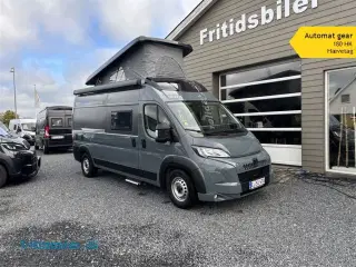 2025 - Bravia 599 180 Hk   Bravia 599 180 HK Med Automat gear og Hævetag med sovepladser til 4 personer