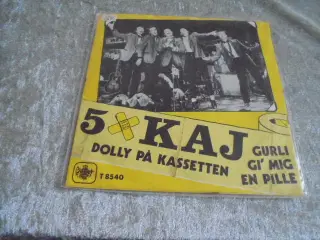 Single: 5 X Kaj – Dolly på Kassetten