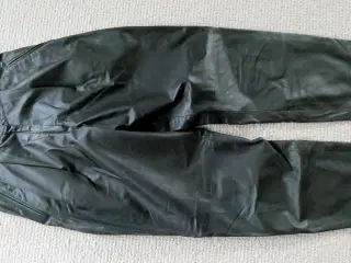 Skindbukser, Intet mærke, str. 40