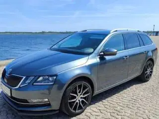 SKODA OCTAVIA 1.5 TSI 150 BUSINESS LINE COMBI DSG