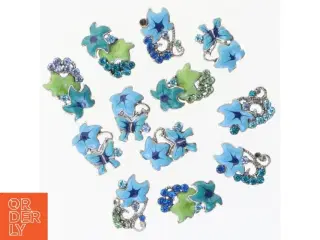 Samling af emaljerede charms (str. 2,5x1,6 cm)